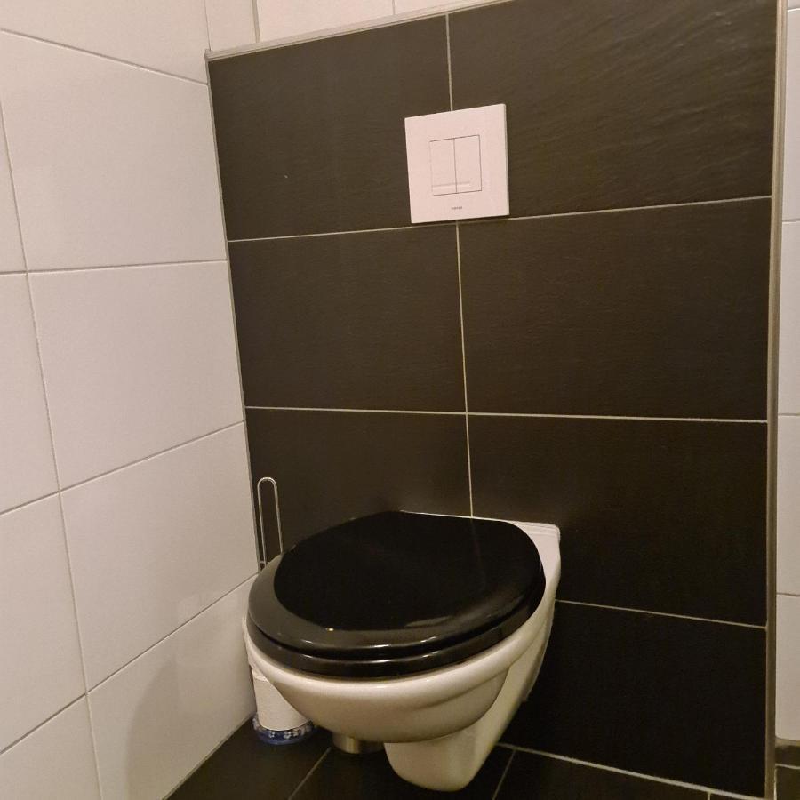 B&B Landlust Guesthouse Purmerend Exteriör bild